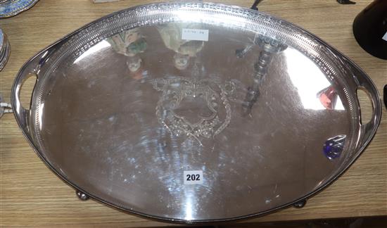 An EPNS oval gallery tray